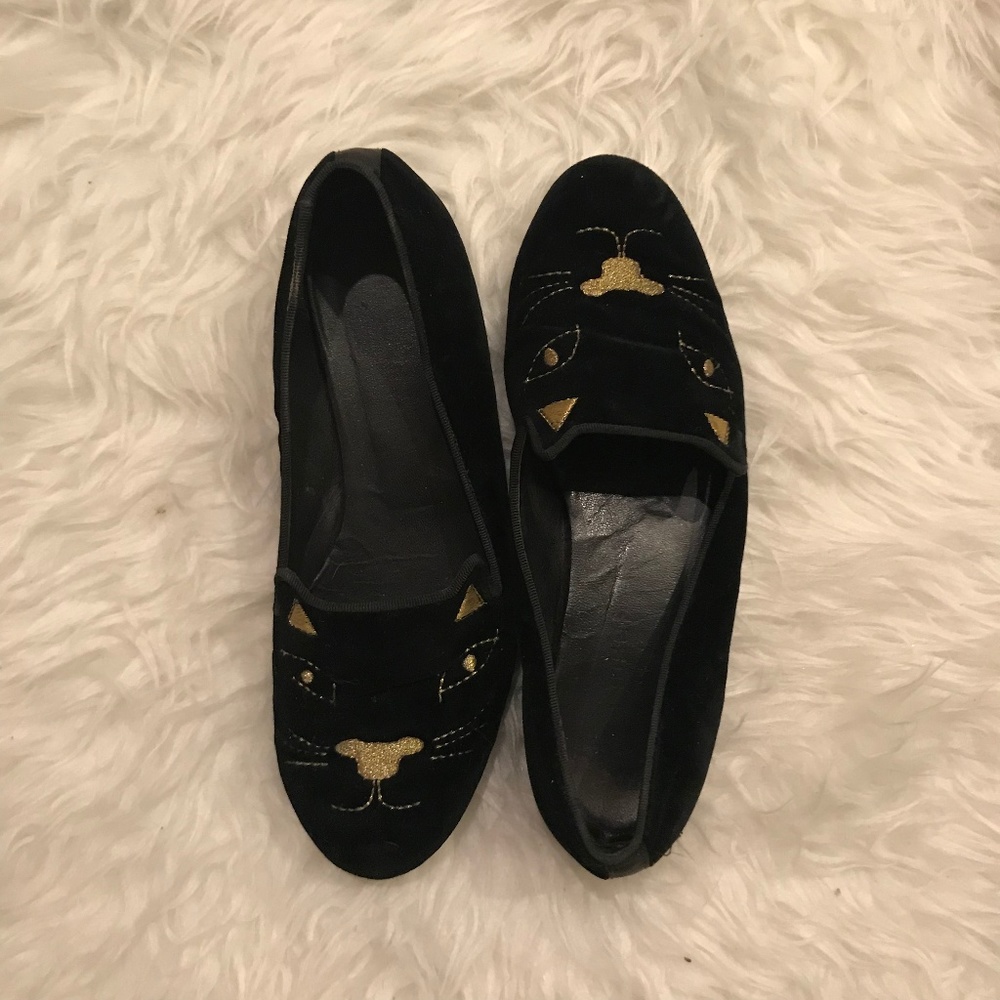 Cat Flats